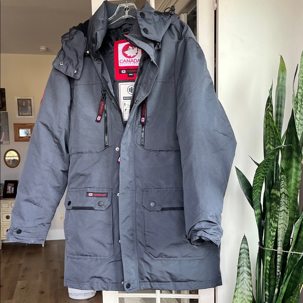 New Without Tags Men's Gray Parka Type Ski Jacket Size Medium
